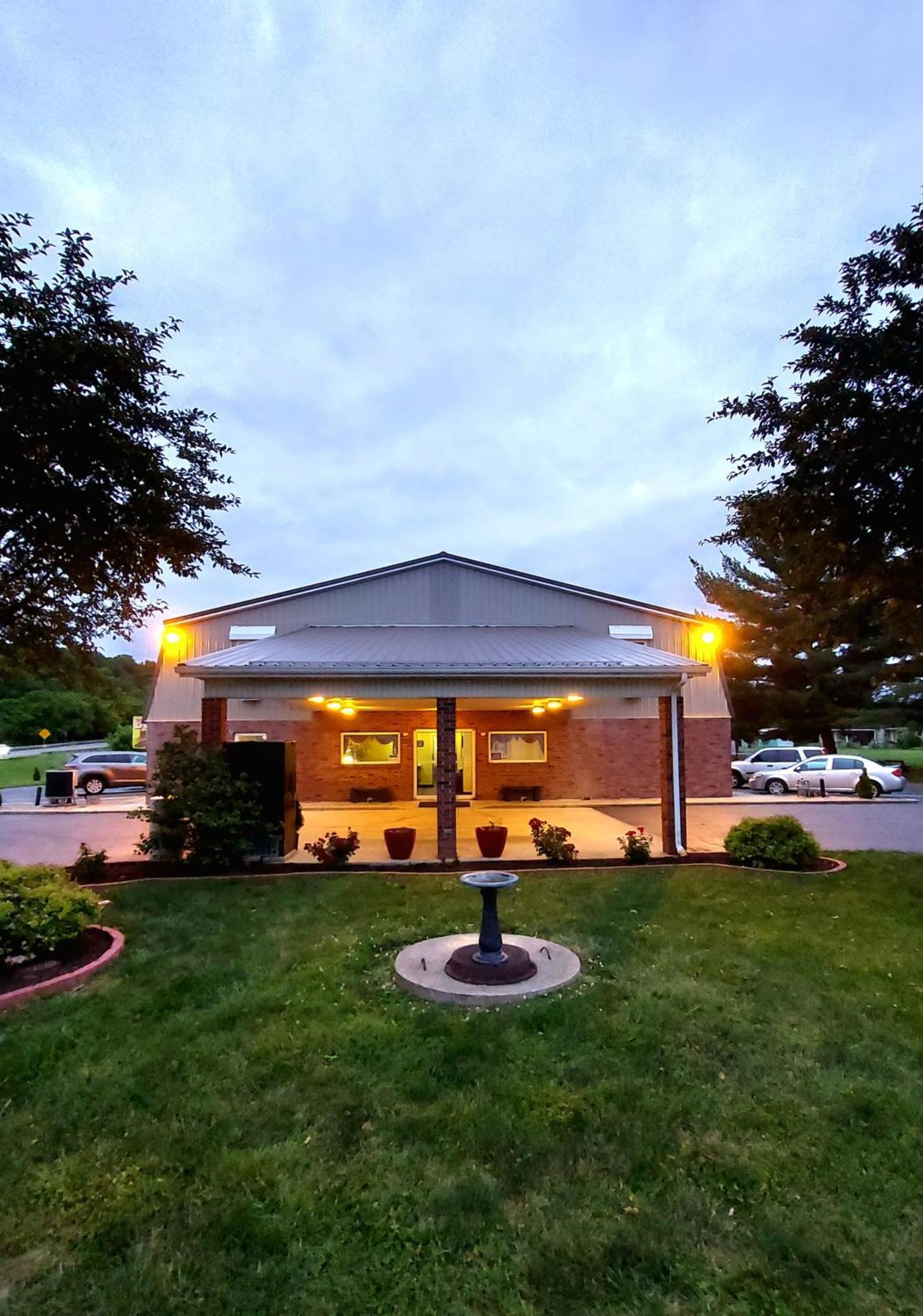 Patriot Inn Spencer 외부 사진